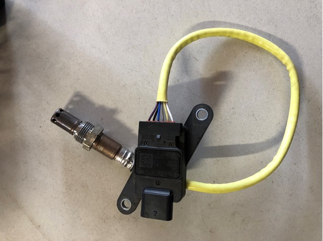  Mercedes A0009050117