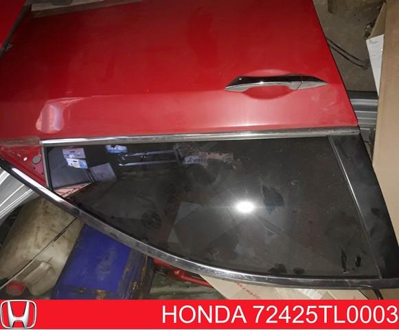 Молдинг передньої правої двері, верхній Honda Accord 8 (CU) (Хонда Аккорд)