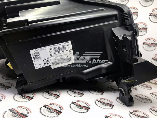 Фари Mercedes A1668200959 ціна, від 1490.78 USD