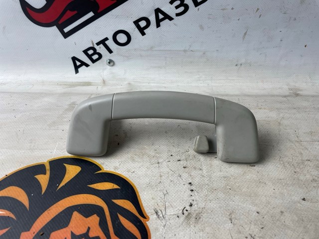 Поручні (тримачі) і гачок для одягу VAG 3G0857643BRM5 ціна, від 7.59 USD