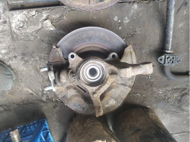 Купити 4230430110 Toyota Кулак поворотний правий