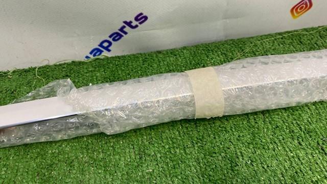 Купити 108352000D Tesla Молдинг даху, правий