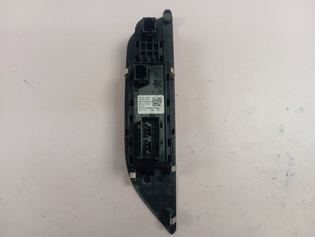 Купити 98421760ZD Peugeot/Citroen Кнопковий блок керування склопідіймачами передній лівий
