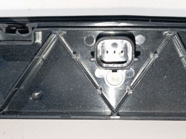 Кнопка приводу замка 3/5 дверей (ляди) / кришки багажника Ford F1EB19B514AE ціна, від 30.66 USD