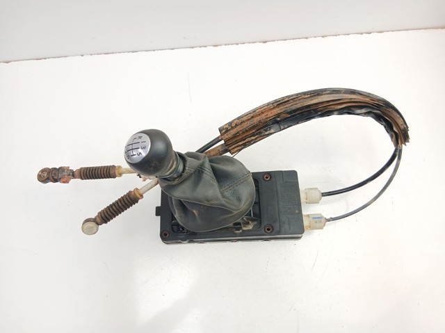 Важіль перемикання передач Renault (RVI) 8200976710 ціна, від 126.12 USD