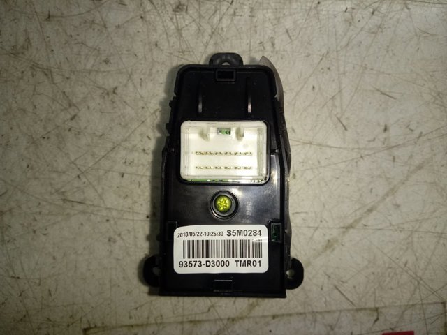  Hyundai/Kia 93573D3000 ціна, від 10.44 USD