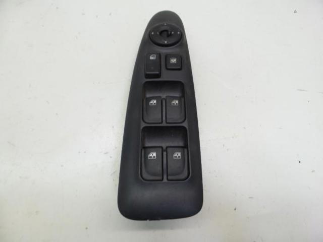  935702G100T0 Hyundai/Kia