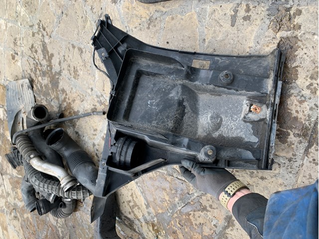 Купити 51128050386 BMW Кронштейн бампера заднього, правий