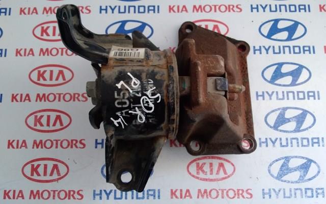 218302P960 Hyundai/Kia Ліва опора двигуна