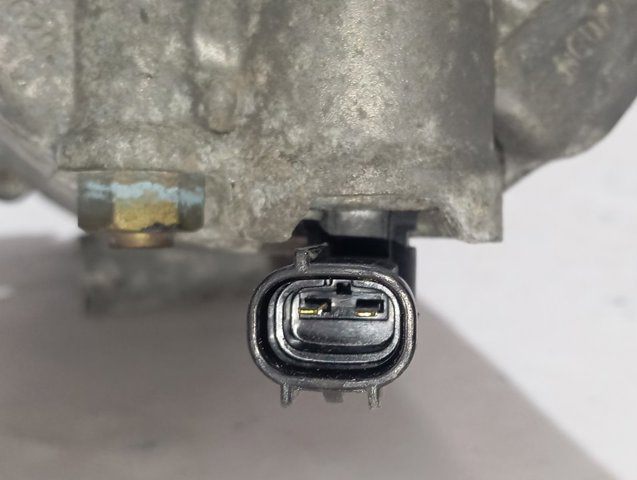 Насос кондиціонера Land Rover EJ3219D629BC