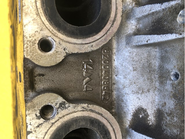 8200408642 Renault (RVI) Головка циліндрів