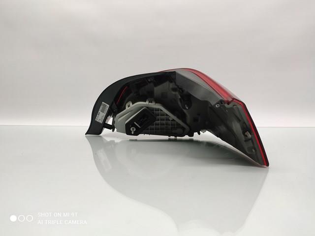 Задня права фара 9807242680 Peugeot/Citroen