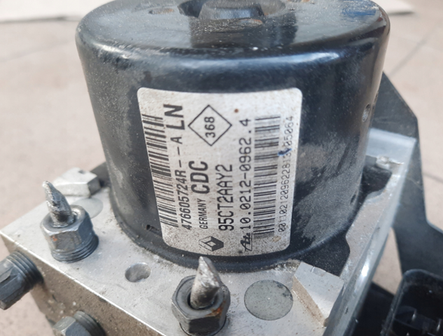 Блок АБС 476605724R Renault (RVI)