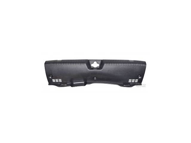 Накладка задньої панелі багажника Hyundai/Kia 857703X000RY ціна, від 20.99 USD