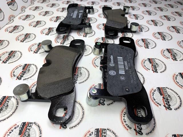 PAA698451 Porsche Колодки гальмівні задні, дискові