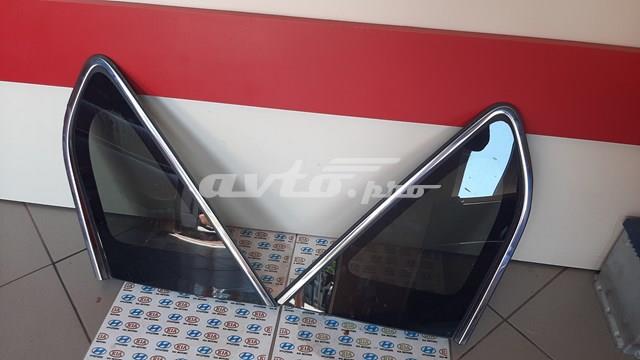 Скло багажного відсіку, праве Hyundai/Kia 878202W000 ціна, від 13.37 USD