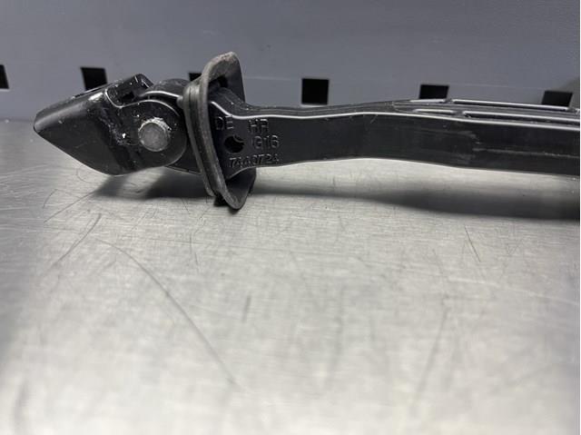  BMW 51227440724 ціна, від 63.33 USD