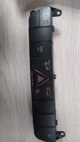 Купити A1648703510 Mercedes 