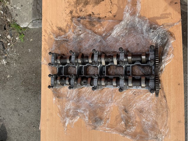 Корпус распредвала R6110160504 Mercedes