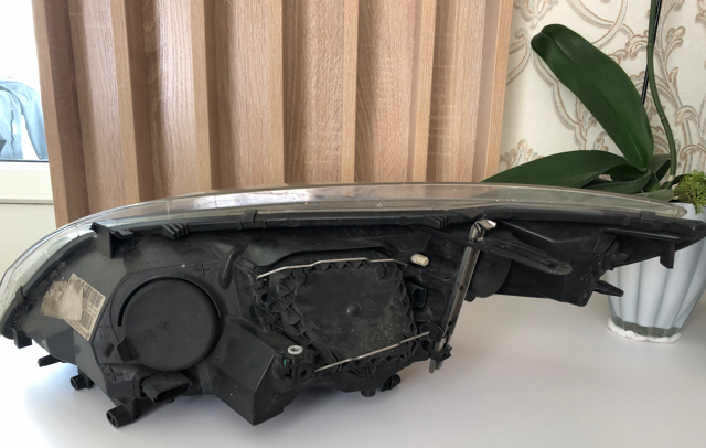 260109470R Renault (RVI) Фара правая