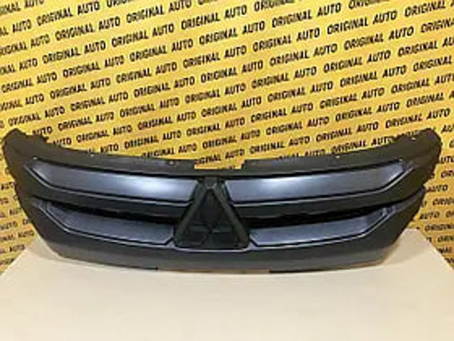 7450B288 Mitsubishi Решітка радіатора