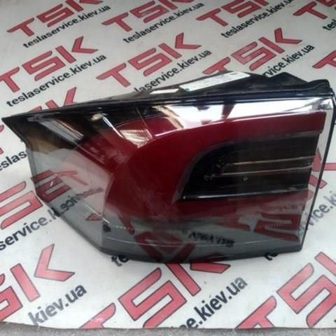Купити 103433200A Tesla Ліхтар задній