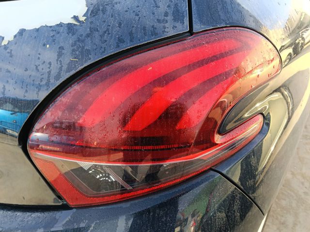 Задній правий стоп Peugeot/Citroen 9810430580