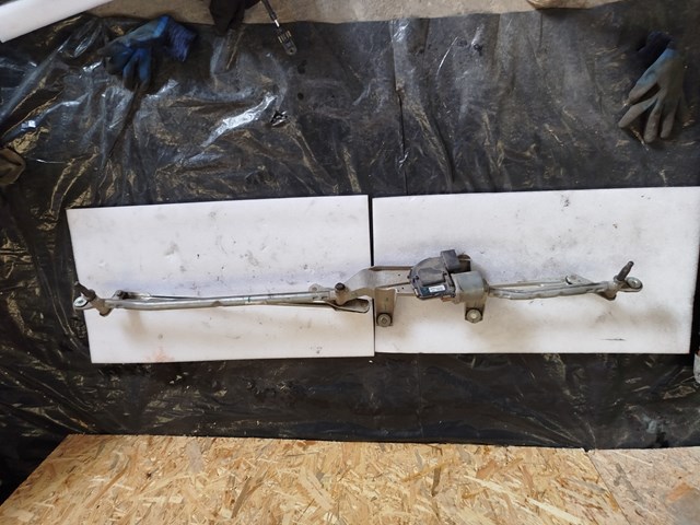  Ford GN1Z17508D