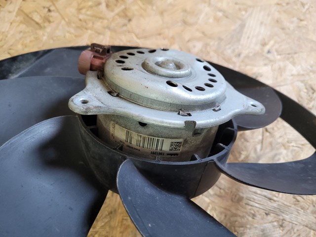 T961201 Ford 