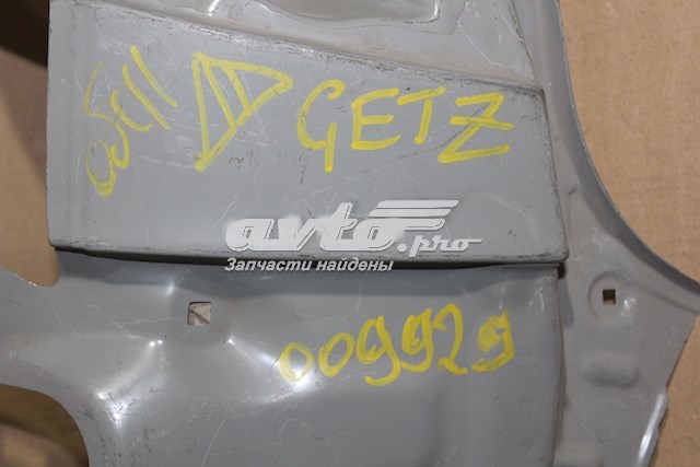 Панель кріплення задніх ліхтарів Hyundai Getz (Хендай Гетц)