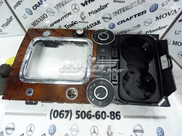 Купити 7L6858601 VAG 