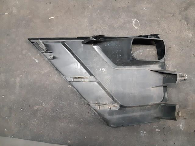 Обід (окантовка) фари противотуманної, правої Toyota 52030WQ010 ціна, від 42.33 USD