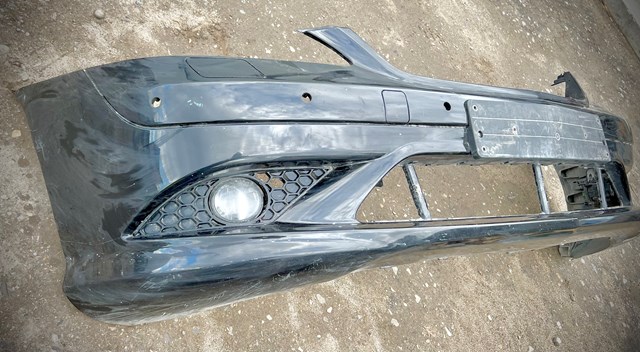 Заглушка/ решітка протитуманних фар бампера переднього, права A2218850253 Mercedes