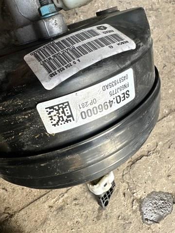 04581835AD Chrysler 