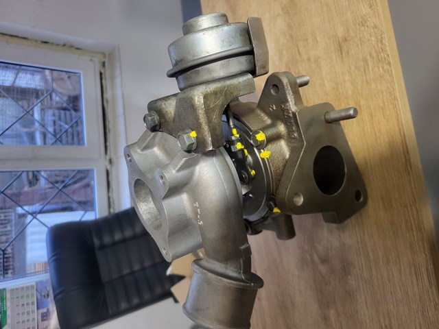 Турбіна Mitsubishi 4933501015 ціна, від 506.75 USD