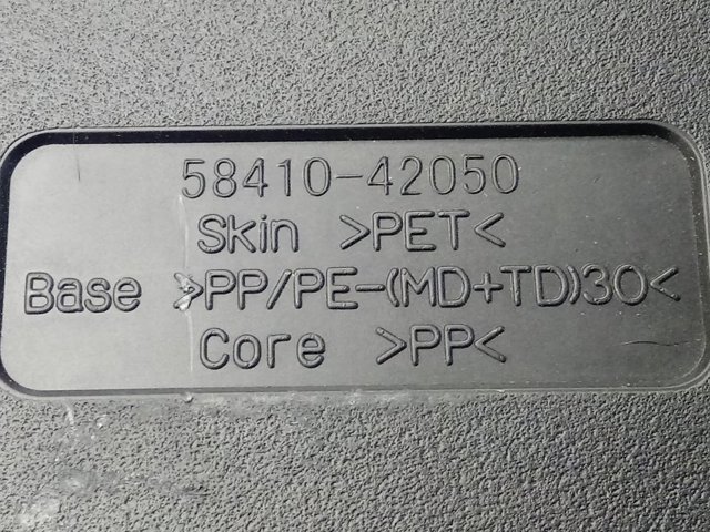5841042050 Toyota 