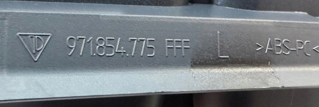  971854775 Porsche