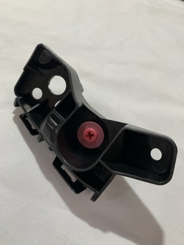 5211633100 Toyota Направляюча переднього бампера, ліва