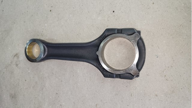  Mercedes R61105 ціна, від 353.03 USD