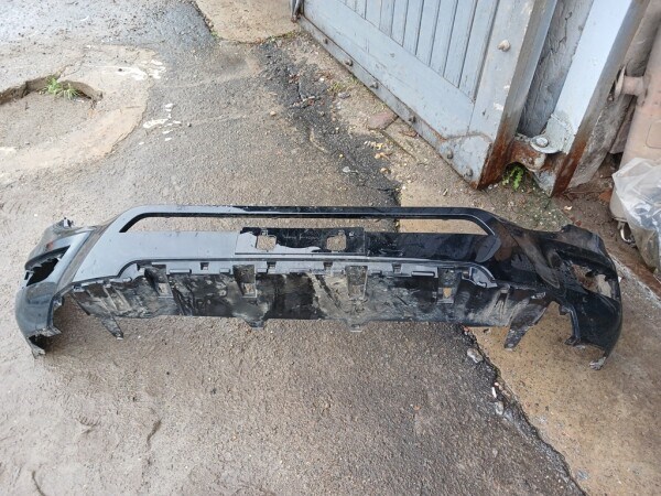 Захисна губа бампера переднього Toyota 7685160900 ціна, від 190.03 USD