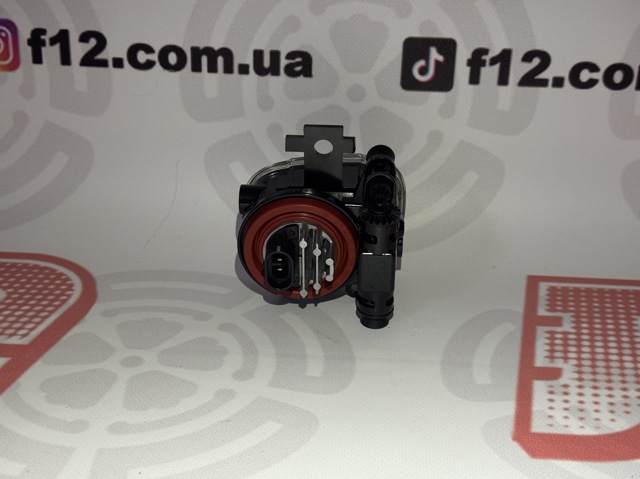 Права протитуманні фари Nissan/Infiniti 261508990D