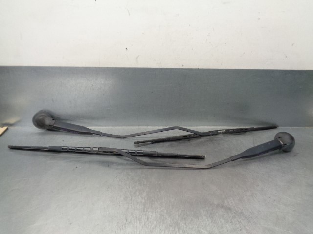  Mercedes 0001221V005