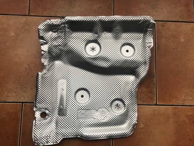  Land Rover LR076744