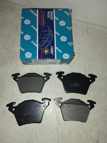 Задні гальмівні колодки Rider RD23020STD ціна, від 12.67 USD