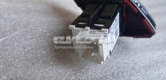  Кнопка аварійки Citroen C3 2