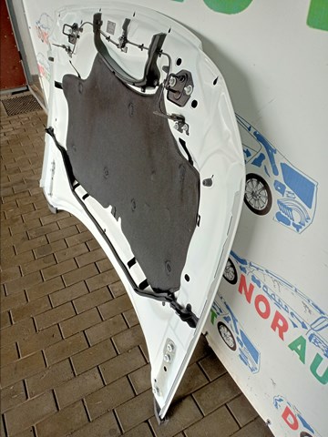 Купити T2H4135 Jaguar Капот