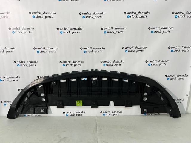 Кенгурятник Mercedes A1188854600 ціна, від 203.23 USD