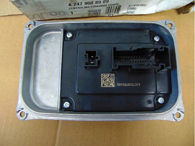  Mercedes A2479008909 ціна, від 192.74 USD