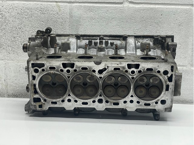 Головка блоку циліндрів General Motors 55560772