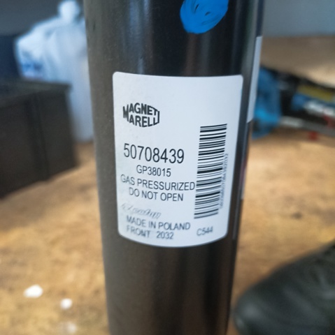 Стойка амортизатора передняя Magneti Marelli 1974G ціна, від 98.97 USD